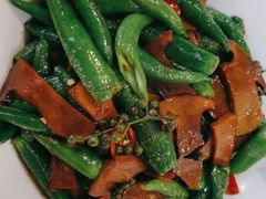 -香山湖渔家大院