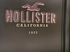 -Hollister(天环广场店)