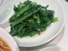 -滩外滩·本帮江浙菜(新天地店)