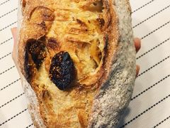 无花果面包-老梦面包 CHEZMOREL(三源里店)