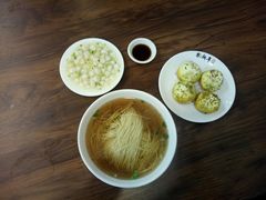 -朱新年·苏式汤团·面点(北寺塔店)