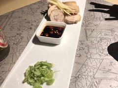 -穹六人间 people 6(岳阳路店)