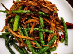 -闫府私房菜(经四路万达店)