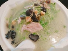 上汤豆苗-百草源美食坊(板芙店)