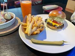 -CAGES凯吉思西餐厅运动乐园(静安店)