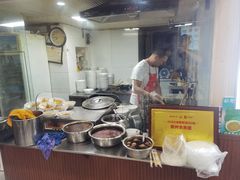 -崇州余荞面(落虹桥店)