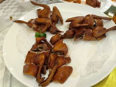 特色酱鸭-光明邨大酒家(淮海路店)