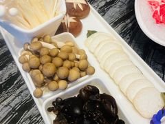 -大渔小鲜火锅店