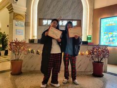 -梦翔龙湖滟澜山游泳俱乐部