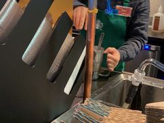 -星巴克(南京南站北夹层店)