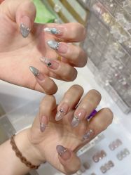 -尤米一站式美甲美睫