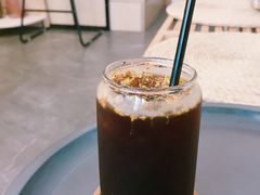 -red donkey coffee