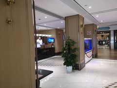 -白玉兰酒店(上海田子坊马当路地铁站店)