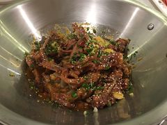 -张大师鸭爪爪特色干锅(南湖店)
