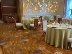 -湖影中餐厅·南京金茂威斯汀大酒店