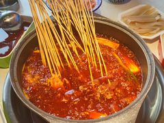 -钢管厂五区小郡肝串串香(滨江店)