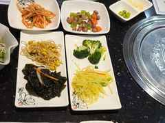 -青松馆韩国料理(香港中路佳世客店)