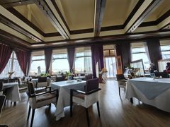 -敦煌山庄摘星阁