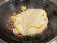-万里闯关东铁锅炖菜馆(高新旗舰店)