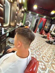 -豪帅男士理容馆