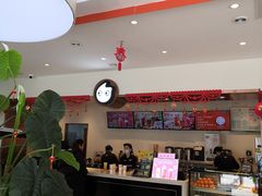 大堂-CoCo都可(大润发店)