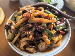 -包整·丝娃娃(一览甲秀楼风景店)