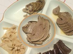 -哈啾嗨·新概念蒙餐(红星新城店)