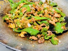 -费大厨辣椒炒肉(高铁吾悦广场店)