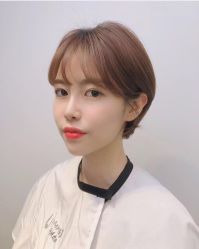 -AYO SALON