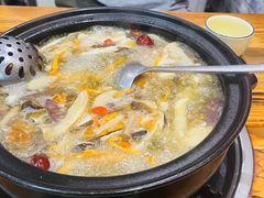 -菌之家·专业纯野生菌火锅·特色炒菌
