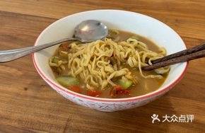 Loofah and Bamboo Shoot Noodle Soup