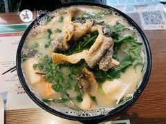 -肥汁米蘭香港米线(宁波路总店)