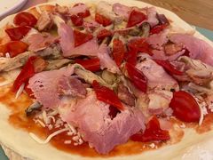 -城市大道红炉披萨烘焙坊