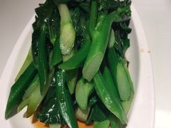 -新大咀港式茶餐厅(宝山万达店)