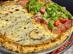 双拼披萨-Primo·丽莫意大利窑烤披萨