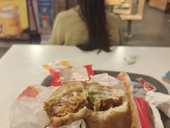 -麦当劳(长江西路得来速店)