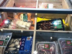 零售区-锅圈食汇火锅烧烤食材超市(建东街店)