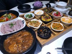 九宫格玲珑前菜-新仙清汤牛腩(铜锣湾店)