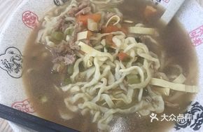 Snow菜 Bamboo Shoot Dry Pork Noodles