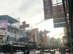 -唐人街(耀华力路)