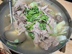 -川堂风·跷脚牛肉·乐山爆炒(宝山日月光店)