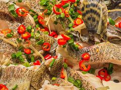 -亚龙湾中心广场