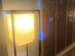 -新盈光·云会所(百丈东路店)