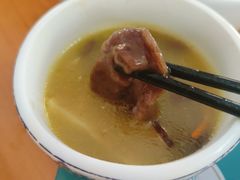 红乳牛肝菌-云南野生菌石锅鱼石锅鸡(大金塔店)