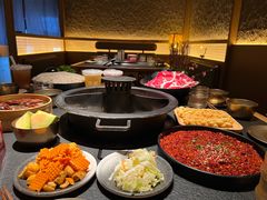 -晓宇重庆火锅(西安荟聚店)
