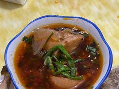-石灰市毛记烧鸡公(解放碑店)