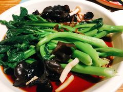-新白鹿餐厅(银泰西湖文化广场店)