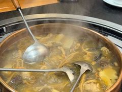 -阿山卓·野生菌火锅·纳西火塘烤肉