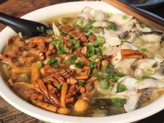 黑鱼腰花面-小河无名面馆