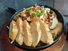 香辣八爪鱼配法棍-烛影拾光观景餐厅·创意菜(鲜花·小提琴·大唐不夜城店)